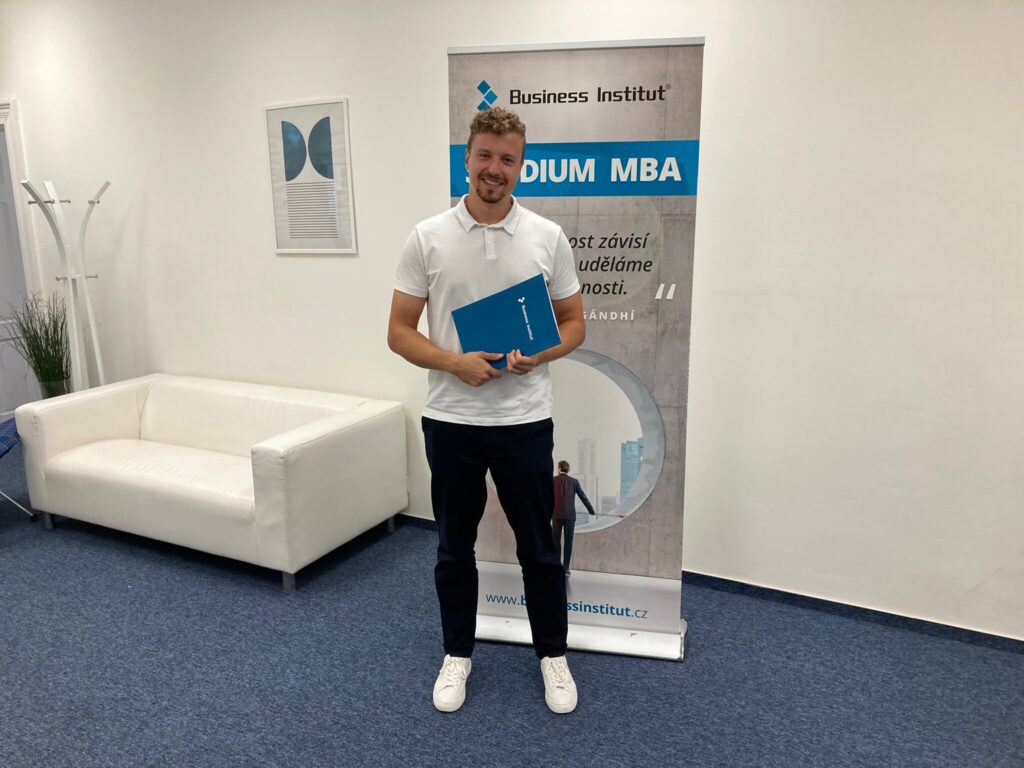 IMG 7479 | Srdečne gratulujeme našim novým absolventom